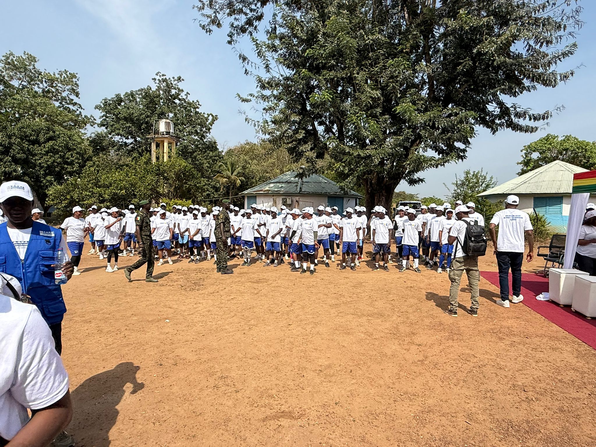 Le DG de l'ANVJ Macka Baldé lance la formation des 100 jeunes volontaires agents de paix et de cohésion sociale à Kindia