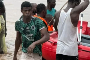 Fortes pluies en Guinée : un mort et plusieurs blessés à Coyah, les secours mobilisés